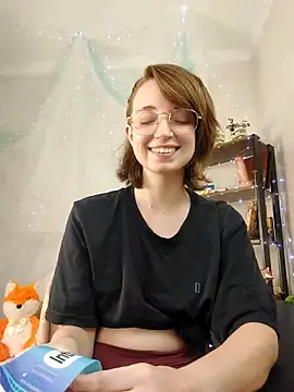 Elise_Nyx webcam