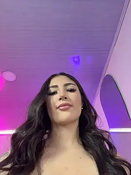 babyy_nicols_m webcam