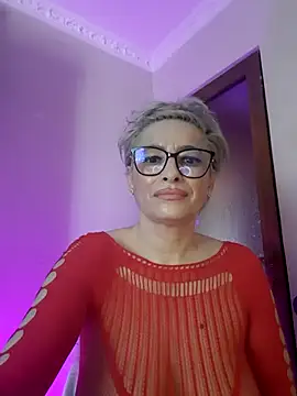 LunaBlaise webcam