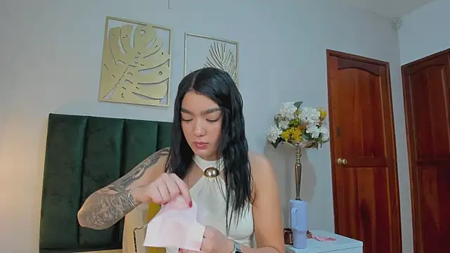 VenusStonee webcam