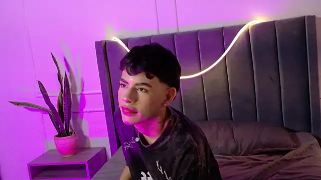 Zeyn_smith webcam