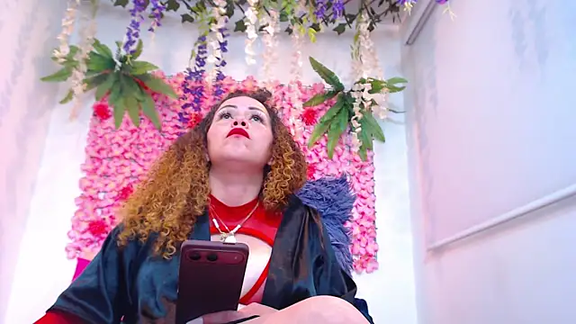 BLONDE_SEXYHOT webcam