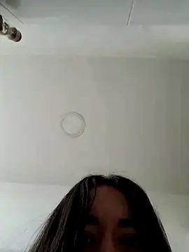 Yuli_x97 webcam