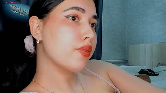 Diara_1an webcam