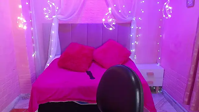 tiffany004 webcam