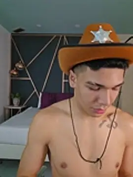 Apolo_Jackson webcam