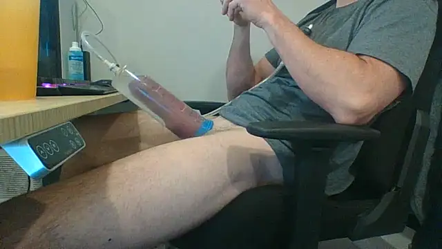 Bloopers66 webcam