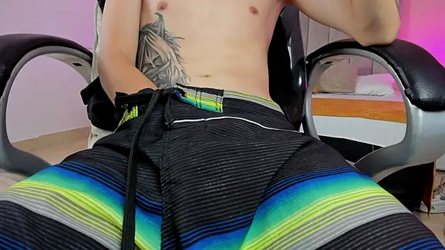 Nascary_Fox webcam