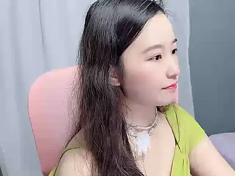 wenwen8 - Wenwen8's free webcam - UK Sex Cams