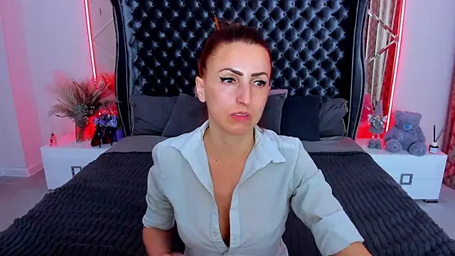 Rebecca_Diamond webcam