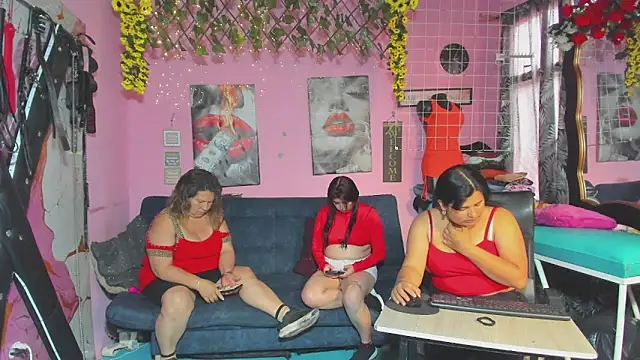 lesbiancuple
