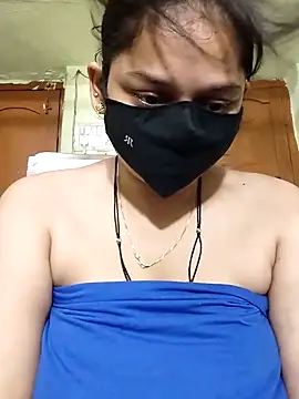 Priyanka_30 webcam