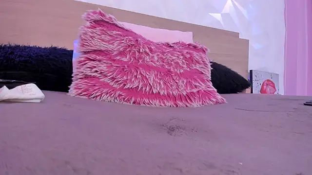 KittyVelve webcam