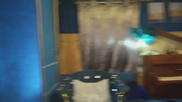 VanessaDoyle webcam