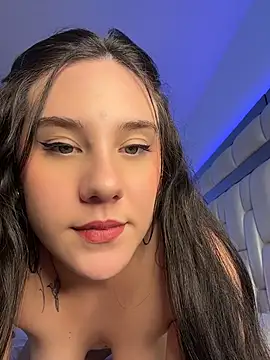 _ISABELLA_HOT_