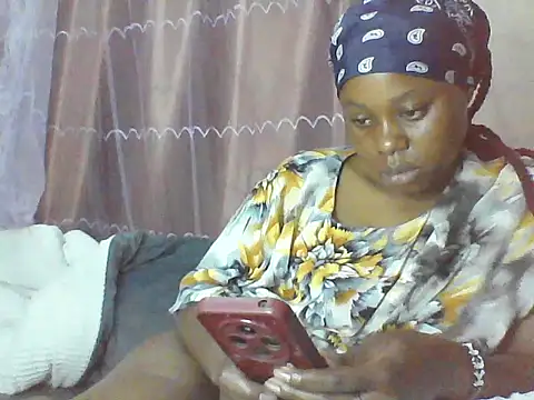 EBONYVANILLA02 webcam