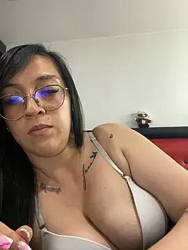 Majuu__ webcam