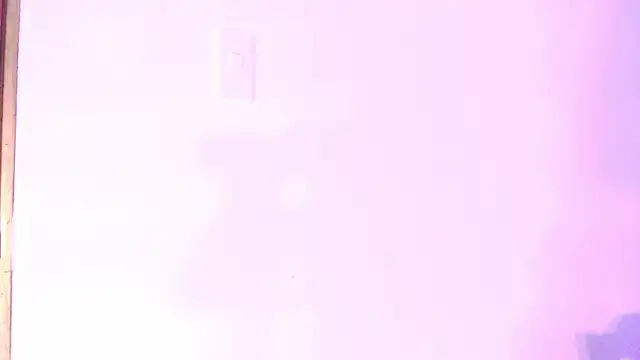 Anna_belly webcam