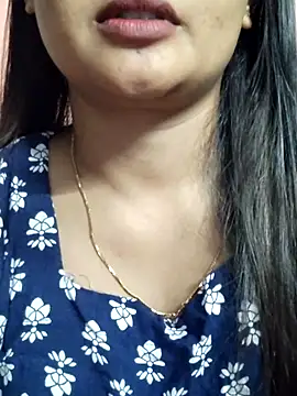Wild-janvi webcam