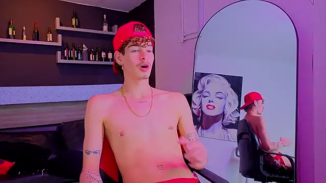 nova_salvatore webcam