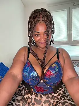 Chloe-hoit webcam
