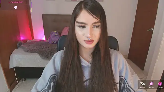 Miley_Baker webcam