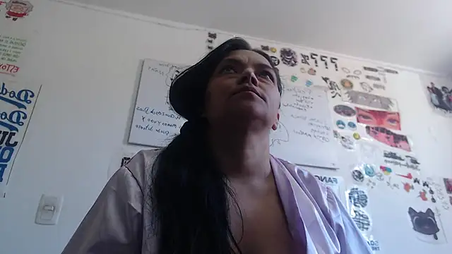 veronica_salas