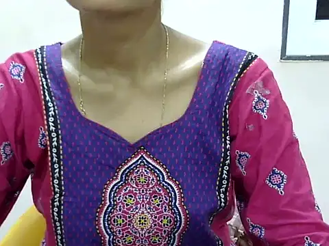 kulsum_s - Kulsum_S's free webcam - UK Sex Cams