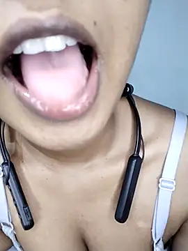 Shenu_Girl2