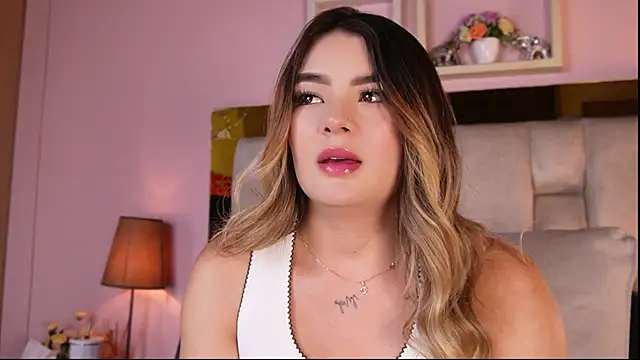 emmy_r webcam