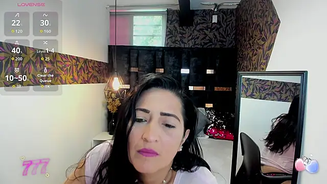 KatteMilf webcam