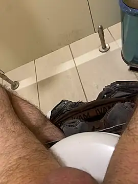 speddy34 (M young) - Open dick