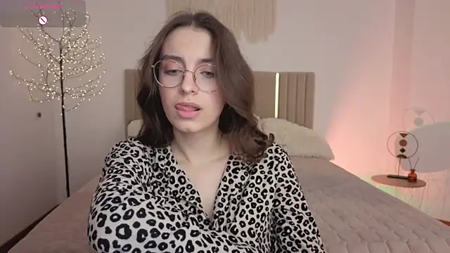 Real_cutie1 webcam