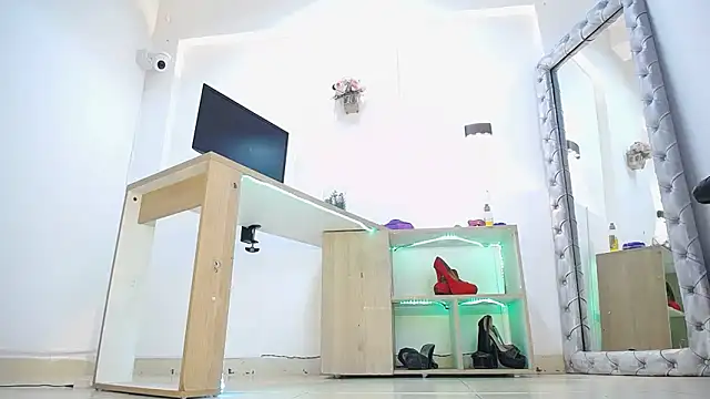 Kathleen_Rodriguez webcam
