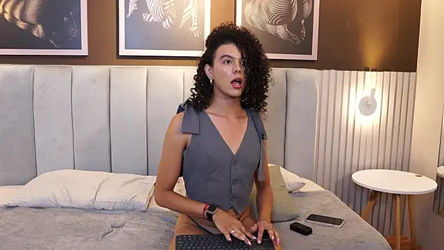 Luxa_Velvet webcam