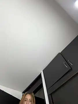 angelinadreamss webcam