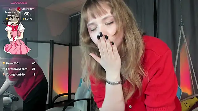 LeonaHicks webcam