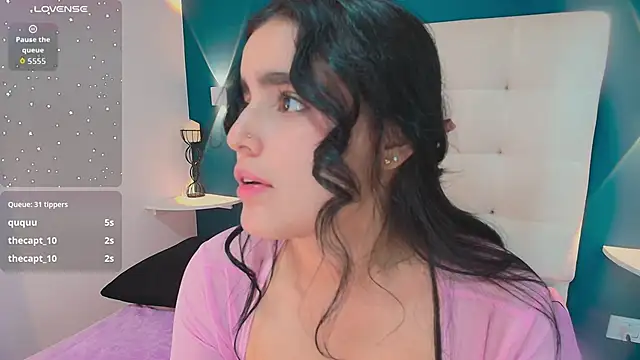 MiaaCarter_ webcam