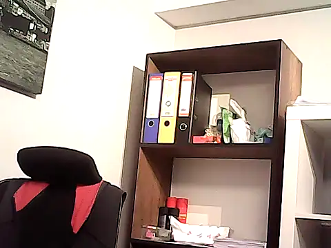 mastercharisma35 (Ask my age) - like tips pls....