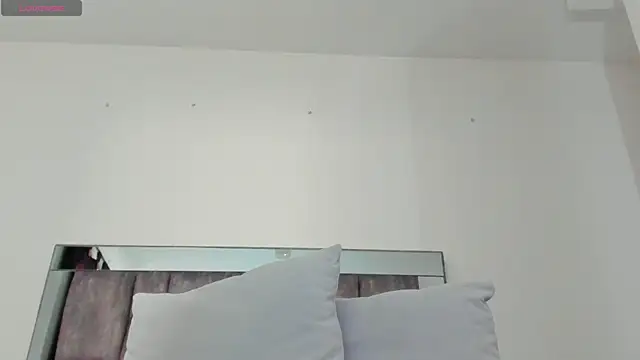 alyssia_ocean webcam