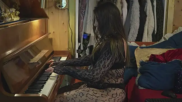 VanessaDoyle webcam