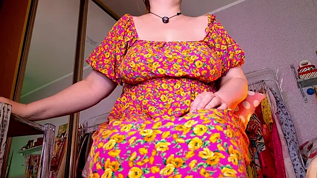 UrSexyMilf webcam