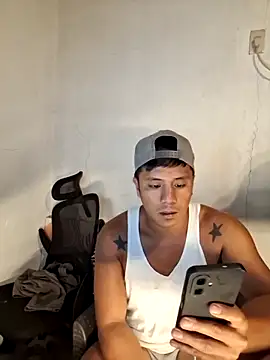 Felix_Asher