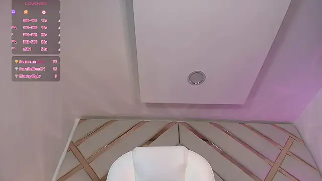 Noa_butterfly_ webcam