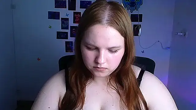 Kitty_Mia_Kitty webcam