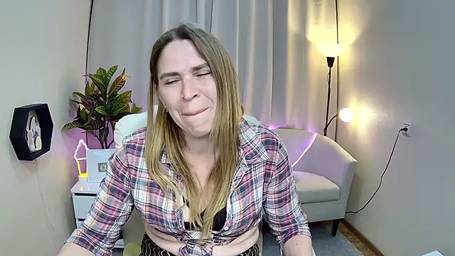 TessaDaybreak webcam
