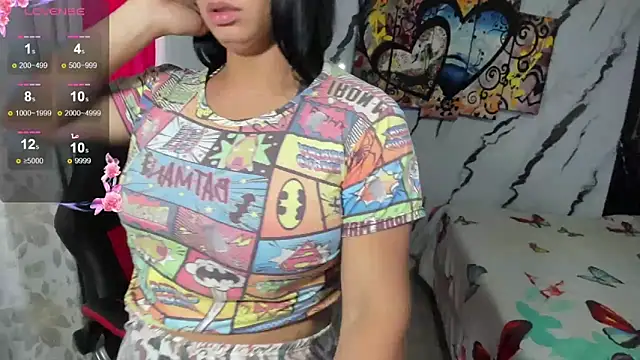Modella: andromeda_xx