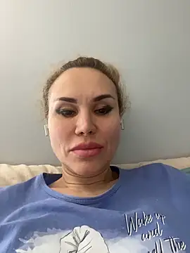 Radmila_Queen_ - Offline