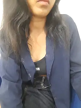 navya67 - Navya67's free webcam - UK Sex Cams