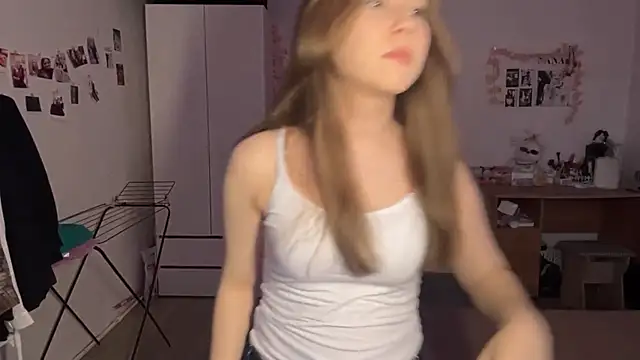 nyellespir - NyelleSpir's free webcam - UK Sex Cams